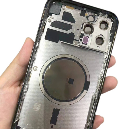 do iPhone 13 mini magnesy magsafe