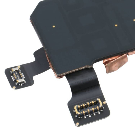 do iPhone 13 mini antena GPS